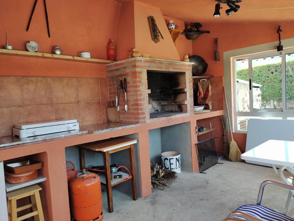 Casa Rural Mi Descanso Valdefuentes de Sangusín Exteriér fotografie