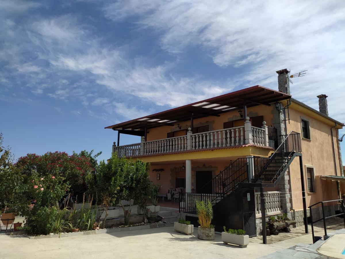 Casa Rural Mi Descanso Valdefuentes de Sangusín Exteriér fotografie