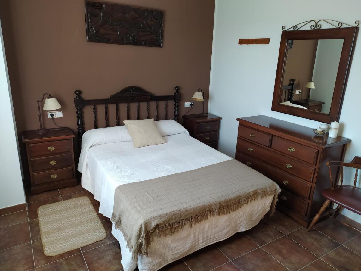 Casa Rural Mi Descanso Valdefuentes de Sangusín Exteriér fotografie