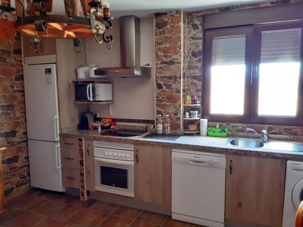 Casa Rural Mi Descanso Valdefuentes de Sangusín Exteriér fotografie